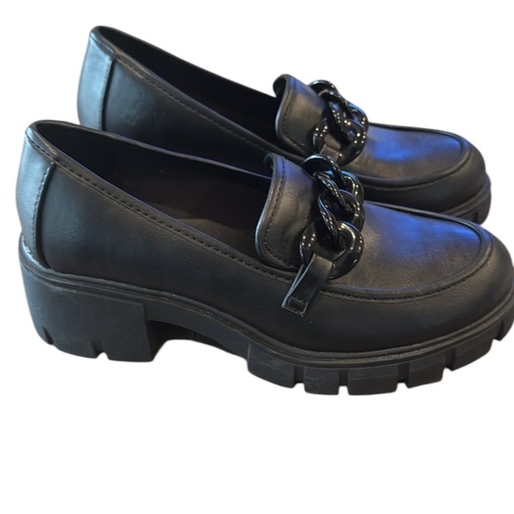 Black Chunky Lug Sole Black Chain Detail Loafers Size 8 New Without Box - Picture 10 of 11